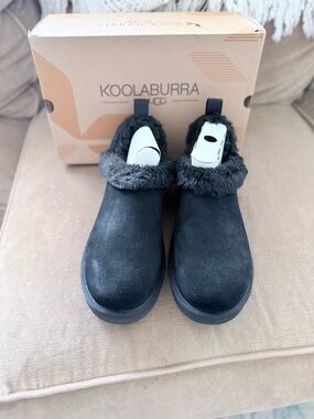 Koolaburra Black Suede Shearling-Lined Ankle Booties